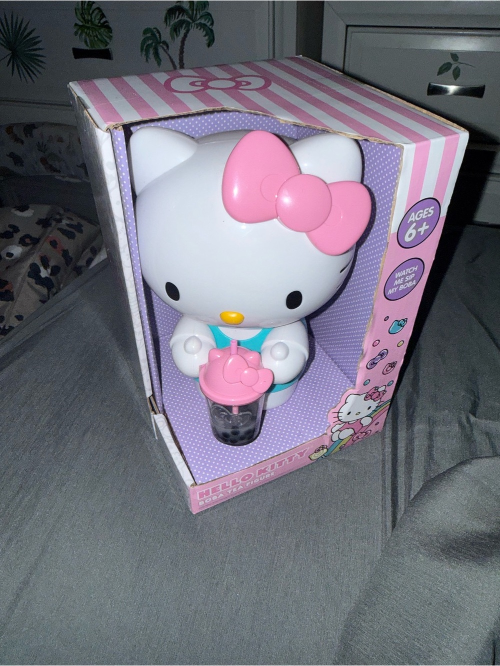 Hello Kitty White Figure with Pink Bow and Pink Cup